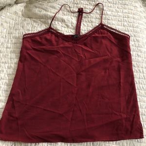🐧🐧Maroon dressy tank top🐧🐧
